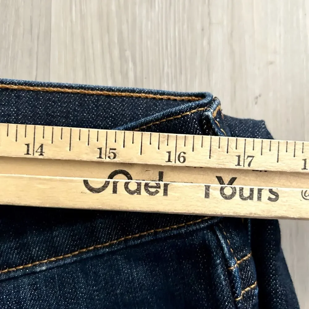 True Religion RICKY w/ Button Flap Blue Denim Jeans Straight Leg Mens Sz 33x32